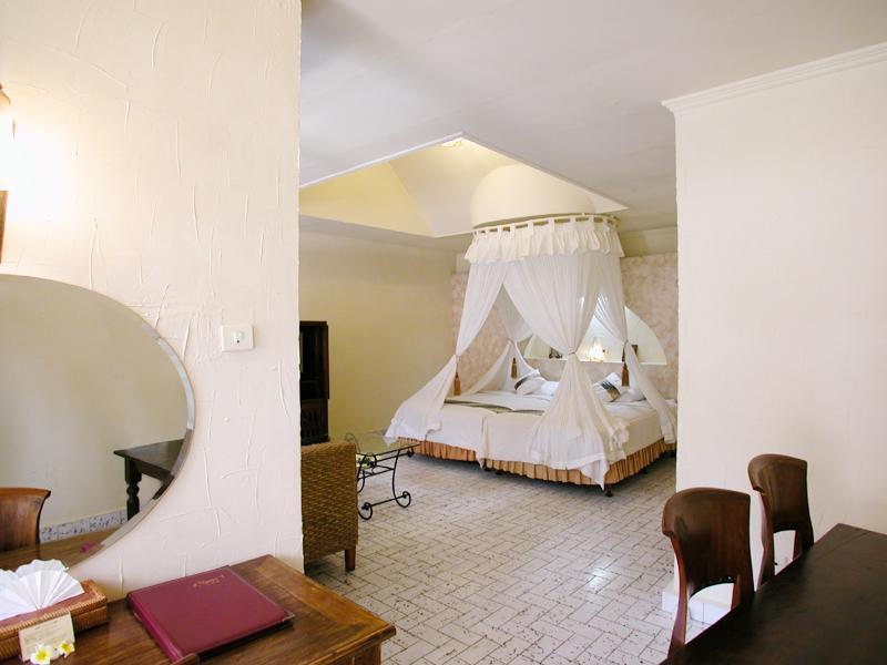 The Alit Hotel Kuta Lombok Exterior foto