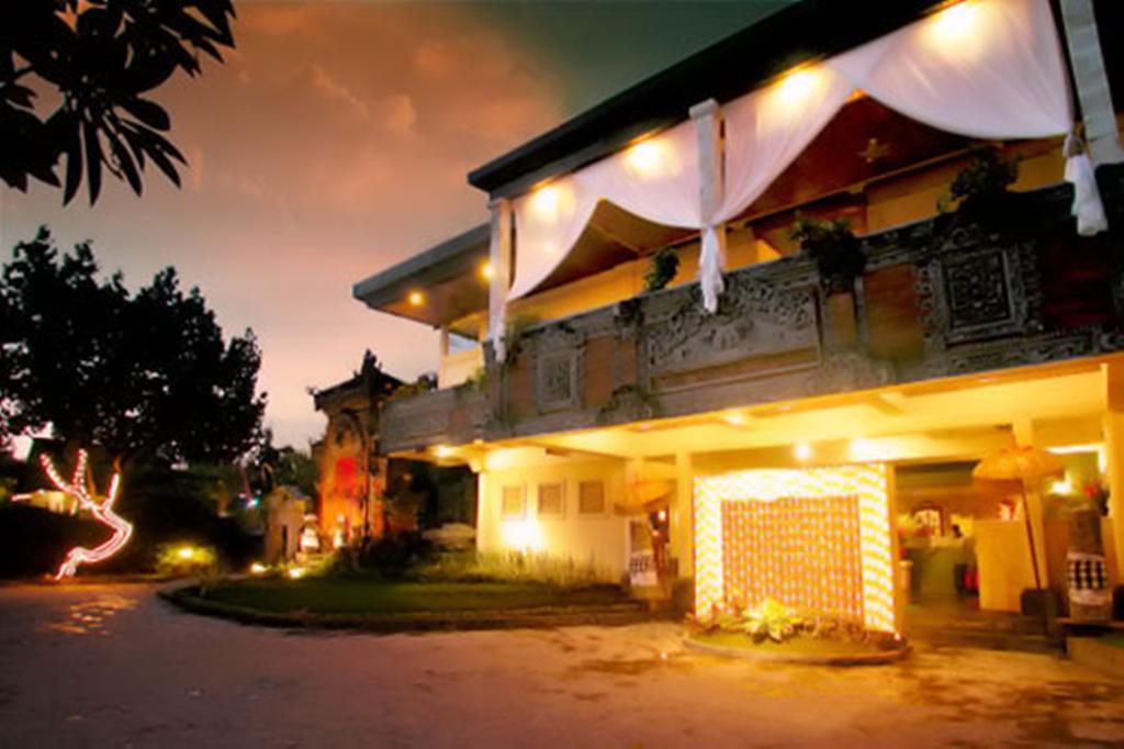 The Alit Hotel Kuta Lombok Exterior foto